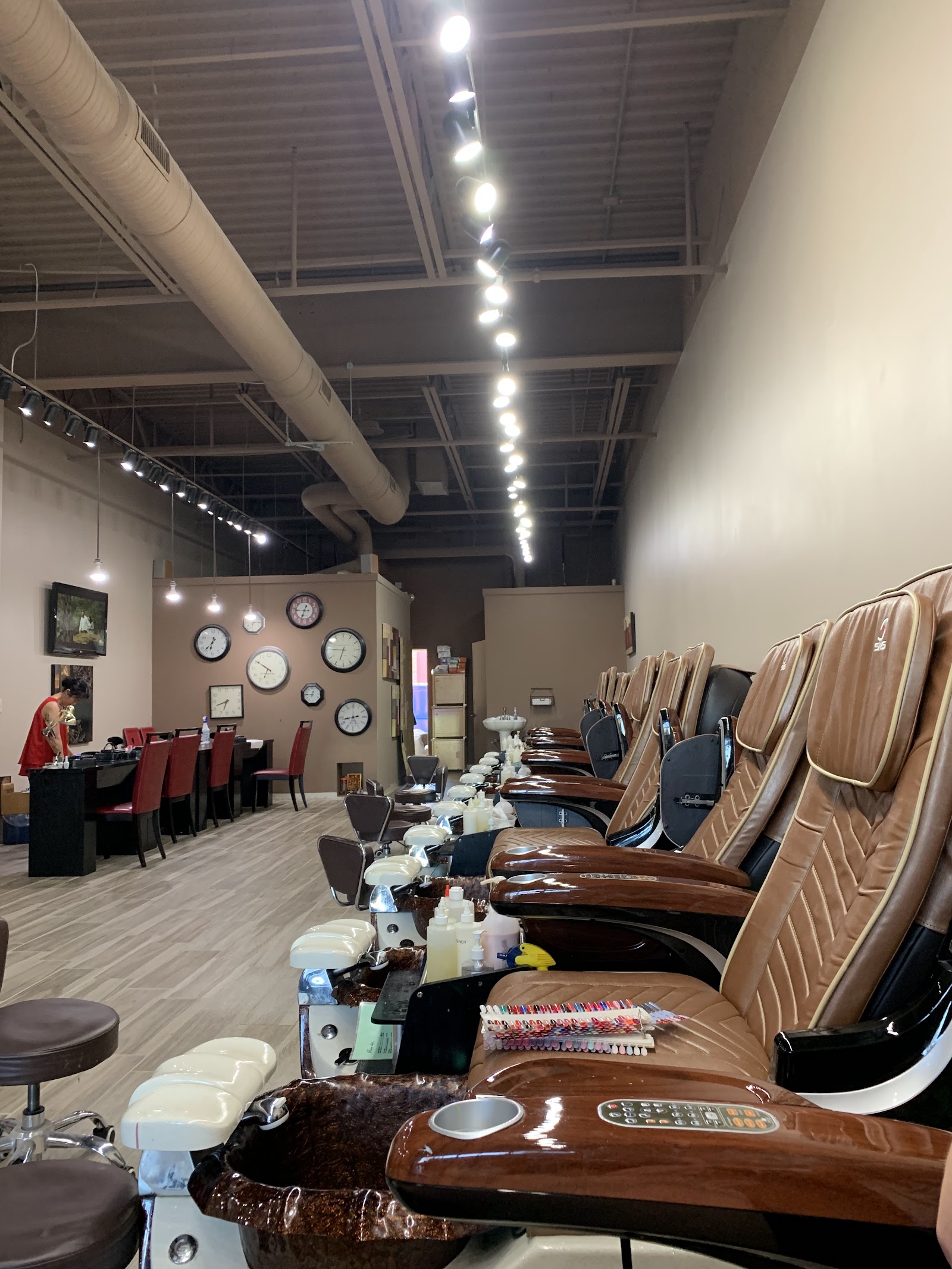 Polished @ Greenridge nail work in Greenville, South Carolina